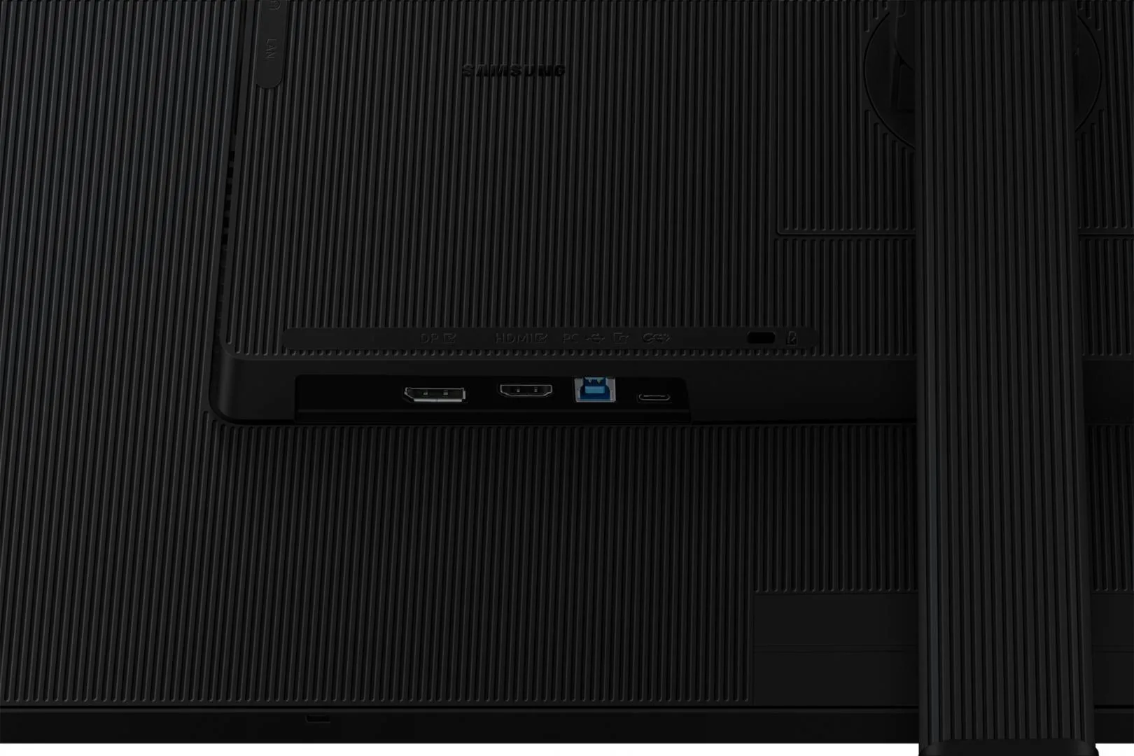 Monitor Samsung 32″ LS32D800UAUXEN