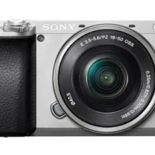 Kit Sony A6100 Dslr 24.2MP, Iso 100-32.000 (Extins: 100-51.200), 1/4000s